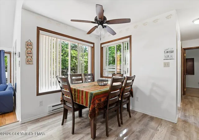 Photo 3 of Single family home for sale at 184 Cambridge Ct, Bushkill, PA 18324 | MLS# PM-142670 | Listing updated on 2026-08-07