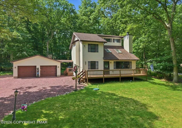Homes for sale in Jim Thorpe, PA | 20 Indian Trl, Jim Thorpe, PA 18229 | MLS# PM-142933
