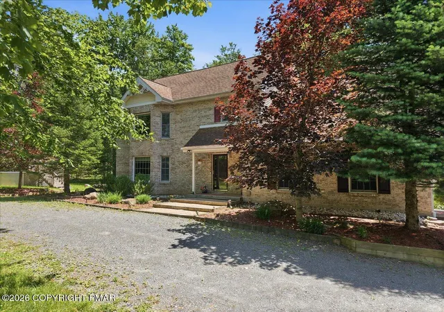 Photo 2 of Single family home for sale at 322 Scenic Dr, Blakeslee, PA 18610 | MLS# PM-142642 | Listing updated on 2026-08-29