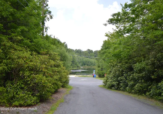 Homes for sale in Long Pond, PA | 106 Archer Dr, Long Pond, PA 18334 | MLS# PM-142699