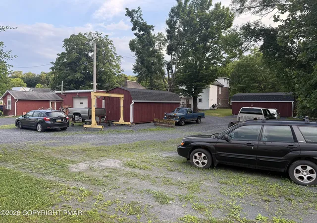 Photo 4 of Single family home for sale at 458 Birch St, East Stroudsburg, PA 18301 | MLS# PM-143765 | Listing updated on 2026-08-27