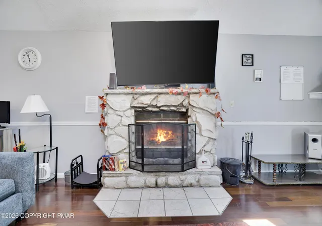 Photo 3 of Single family home for sale at 7042 Vista Dr, Tobyhanna, PA 18466 | MLS# PM-142654 | Listing updated on 2026-08-08