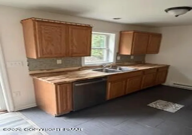 Homes for sale in Stroudsburg, PA | 822 Sarah St, Stroudsburg, PA 18360 | MLS# PM-142665