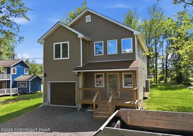 Homes for sale in Lake Ariel, PA | 48 Grandview Dr, Lake Ariel, PA 18436 | MLS# PM-142701