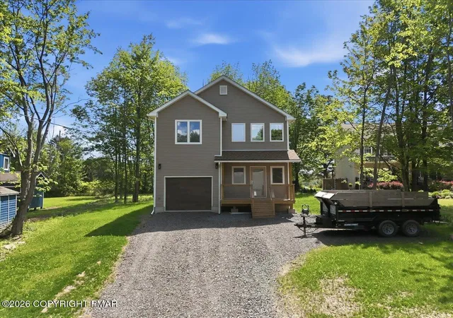 Homes for sale in Lake Ariel, PA | 48 Grandview Dr, Lake Ariel, PA 18436 | MLS# PM-142701
