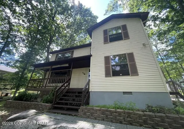 Homes for sale in Bushkill, PA | 176 Suter Dr, Bushkill, PA 18324 | MLS# PM-142710