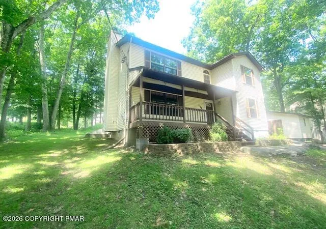 Homes for sale in Bushkill, PA | 176 Suter Dr, Bushkill, PA 18324 | MLS# PM-142710