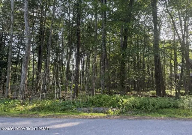 Homes for sale in Pocono Pines, PA | 15/16 Sweet Briar Rd, Pocono Pines, PA 18350 | MLS# PM-142722