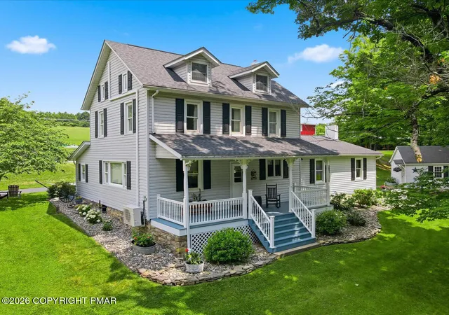Homes for sale in Saylorsburg, PA | 5185 Rolling Hills Rd, Saylorsburg, PA 18353 | MLS# PM-142749