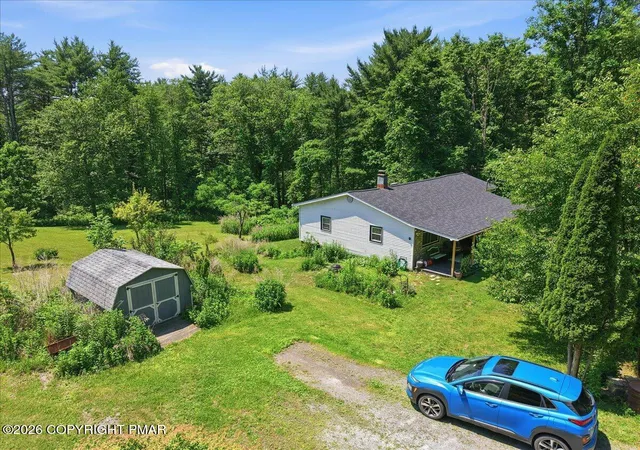 Photo 3 of Sale Pending at 156 Old Ml Rd, Dalton, PA 18414 | MLS# PM-142744 | Listing updated on 2026-09-03