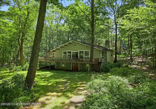 Homes for sale in Bushkill, PA | 166 Pheasant Run, Bushkill, PA 18324 | MLS# PM-142759