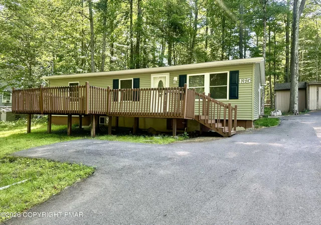 Homes for sale in Pocono Lake, PA | 135 Oswayo Dr, Pocono Lake, PA 18347 | MLS# PM-142777