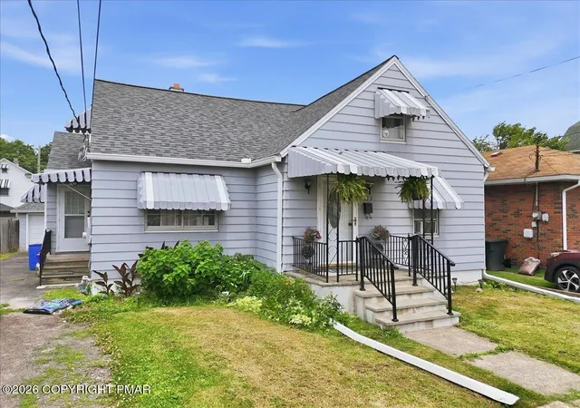 2nd image of 293 Lyndwood Ave, Hanover Township, PA 18706 | MLS# PM-142801