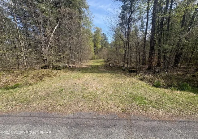 Homes for sale in Thornhurst, PA | 44 Kimberly Ln, Thornhurst, PA 18424 | MLS# PM-142807
