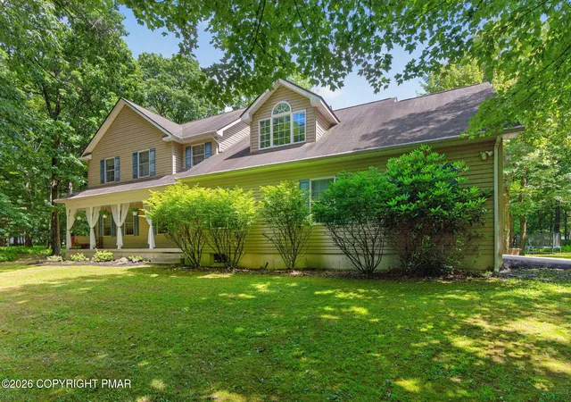 Homes for sale in Saylorsburg, PA | 539 Pheasant Rd, Saylorsburg, PA 18353 | MLS# PM-142910