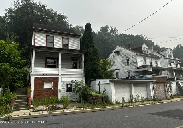 Single family home for sale at 531 Peacock St, Pottsville, PA 17901 | MLS# PM-142833