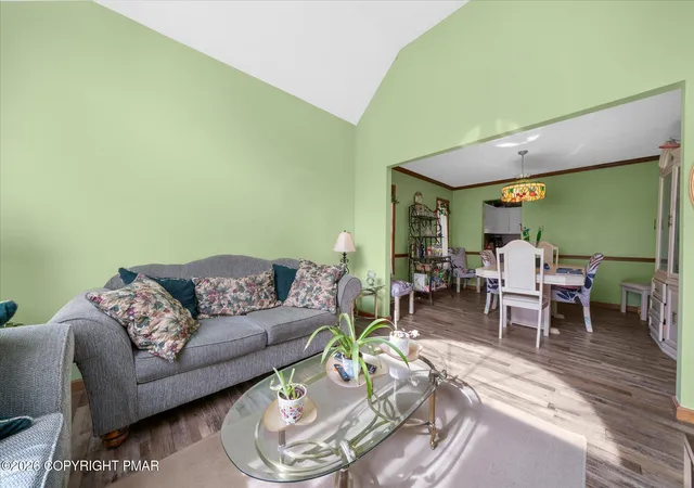 Homes for sale in Tobyhanna, PA | 2122 Onondaga Wy, Tobyhanna, PA 18466 | MLS# PM-142858