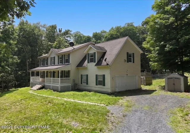 Photo 3 of Sale Pending at 128 Talisman Dr, East Stroudsburg, PA 18302 | MLS# PM-142965 | Listing updated on 2026-09-01
