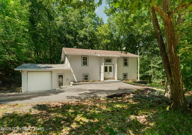 Photo 2 of Single family home for sale at 5966 Decker Rd, Bushkill, PA 18324 | MLS# PM-142928 | Listing updated on 2026-09-06