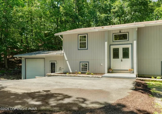 Photo 3 of Single family home for sale at 5966 Decker Rd, Bushkill, PA 18324 | MLS# PM-142928 | Listing updated on 2026-09-06