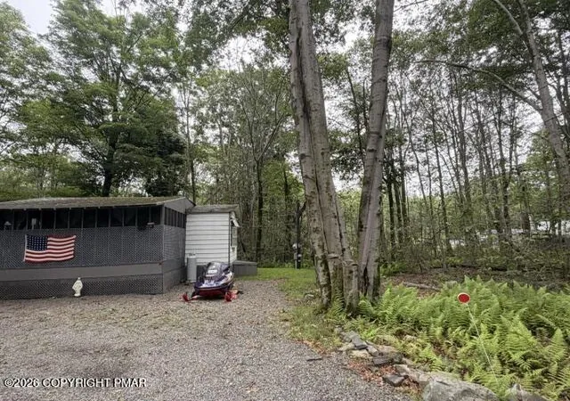 Photo 5 of Manufactured home for sale at 2130 Fawn Path, Gouldsboro, PA 18424 | MLS# PM-143090 | Listing updated on 2026-08-24