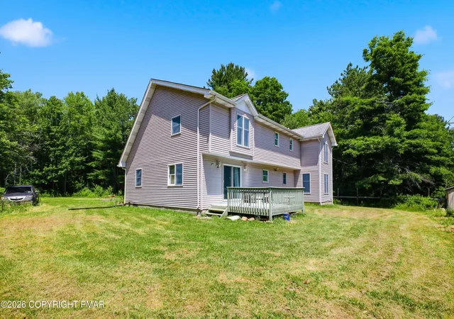 Homes for sale in Long Pond, PA | 2241 Long Pond Rd, Long Pond, PA 18334 | MLS# PM-142856