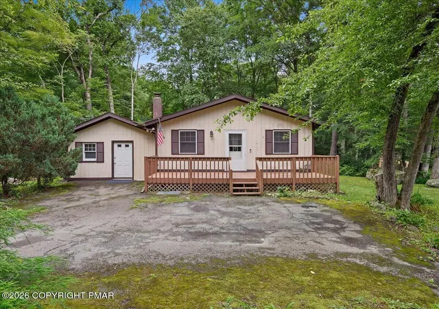 Homes for sale in Bartonsville, PA | 1280 Glenbrook Rd #1280, Bartonsville, PA 18321 | MLS# PM-142875
