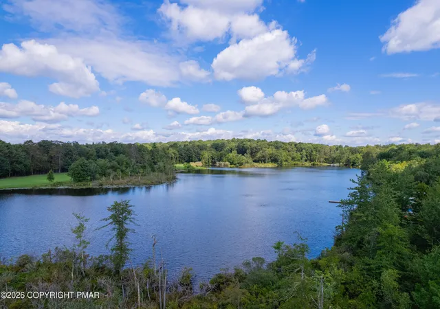 Homes for sale in Tobyhanna, PA | 2127 Onondaga Wy, Tobyhanna, PA 18466 | MLS# PM-142889