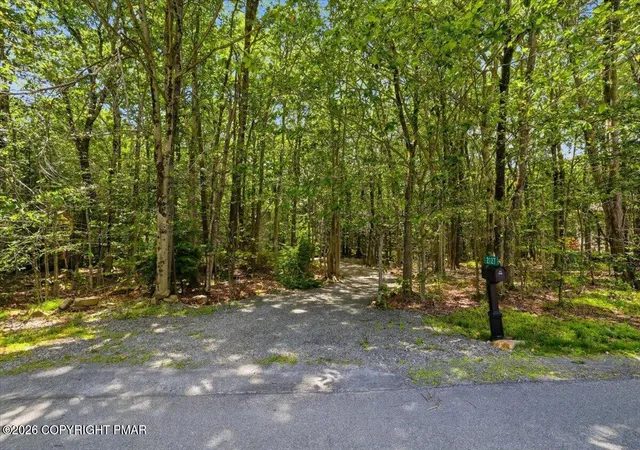 Homes for sale in Tobyhanna, PA | 2127 Onondaga Wy, Tobyhanna, PA 18466 | MLS# PM-142889