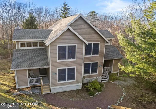 Homes for sale in Tannersville, PA | 155 Pine Ct #E, Tannersville, PA 18372 | MLS# PM-142897