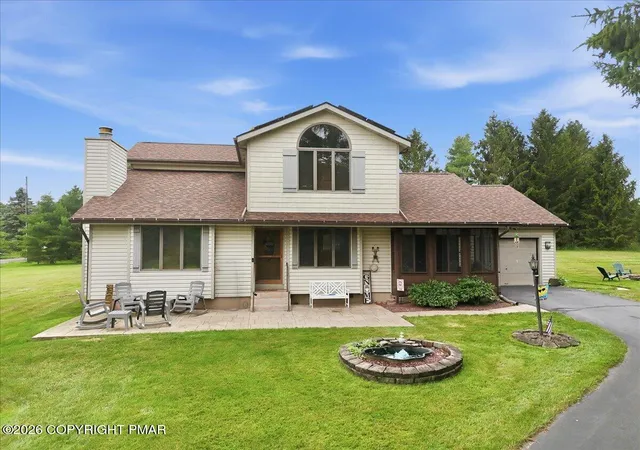 Homes for sale in Pocono Lake, PA | 303 Sir Bradford Rd, Pocono Lake, PA 18347 | MLS# PM-142904