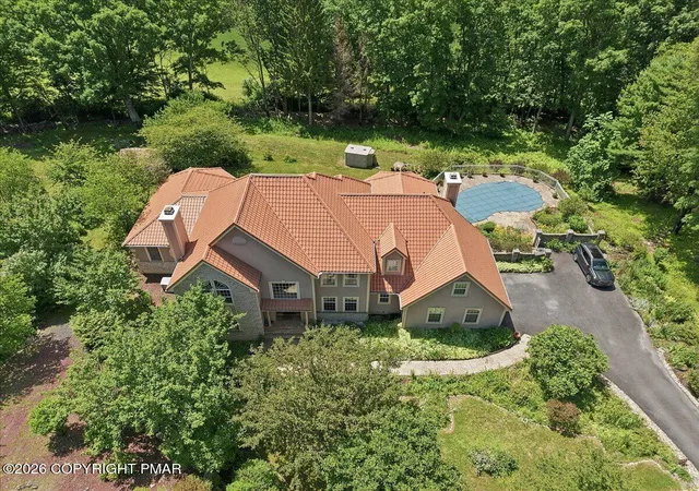 Homes for sale in Stroudsburg, PA | 183 Chatham Hill Rd, Stroudsburg, PA 18360 | MLS# PM-142907