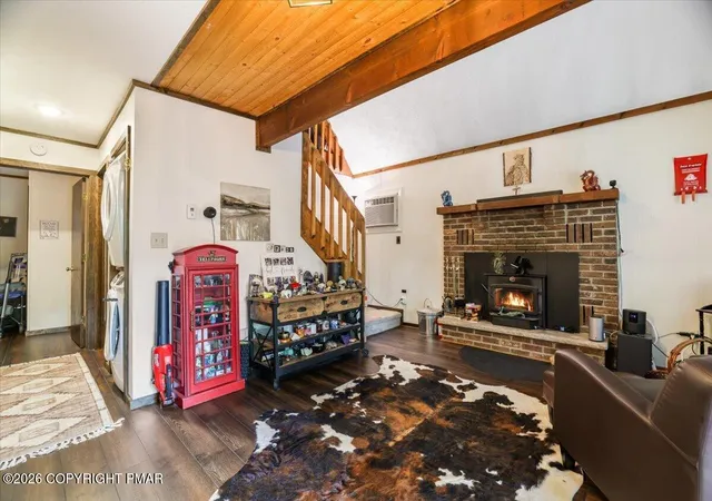Photo 4 of Single family home for sale at 2158 Southport Dr, Bushkill, PA 18324 | MLS# PM-142902 | Listing updated on 2026-07-20