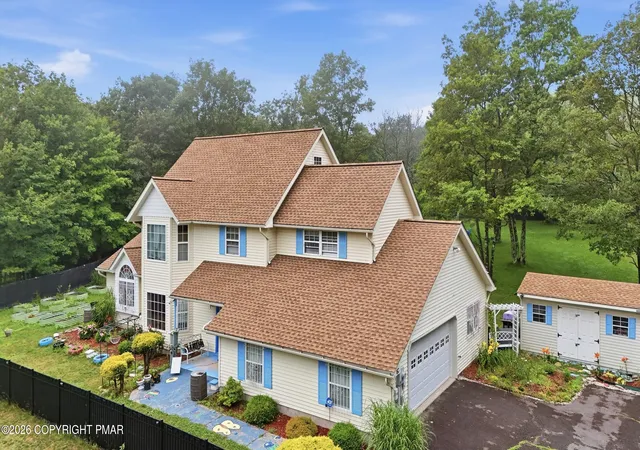 Homes for sale in Blakeslee, PA | 222 Martha Ln, Blakeslee, PA 18610 | MLS# PM-142924