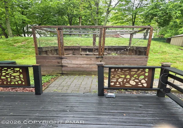 Homes for sale in Bushkill, PA | 2114 Lakeview Rd, Bushkill, PA 18324 | MLS# PM-142949