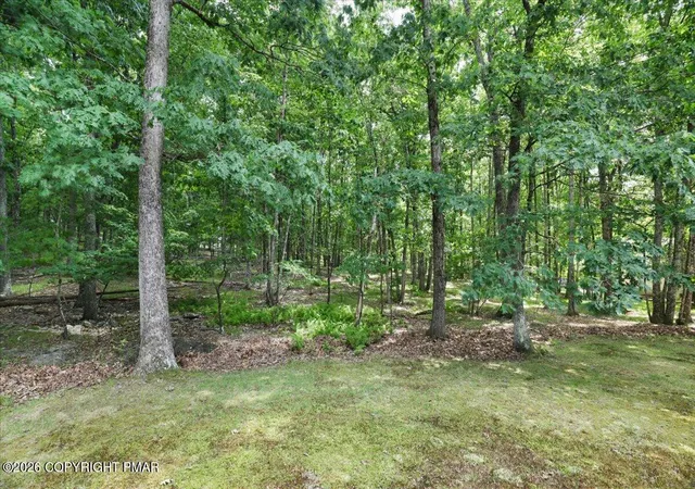 Homes for sale in Hawley, PA | 30 Juniper Wy, Hawley, PA 18428 | MLS# PM-142935