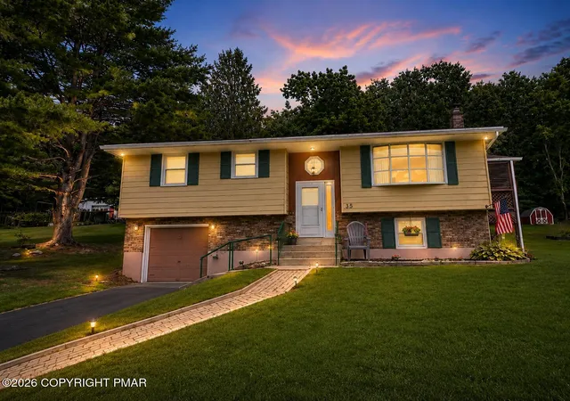 Photo 22 of Sale Pending at 35 W Diaz Ave, Nesquehoning, PA 18240 | MLS# PM-143052 | Listing updated on 2026-07-27