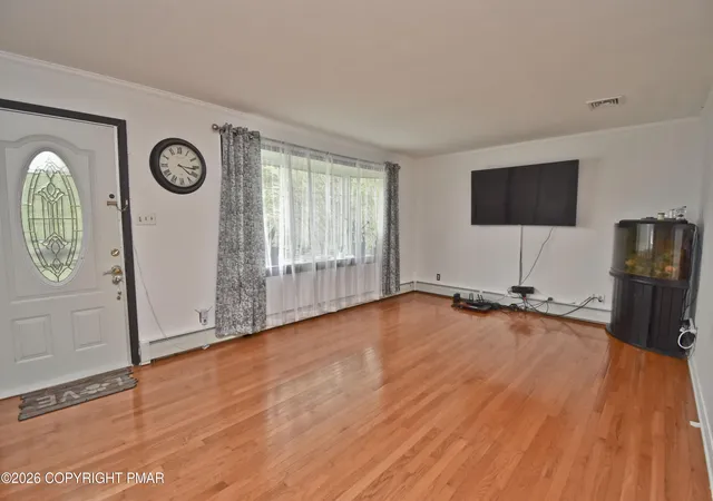 Photo 2 of Single family home for sale at 2095 Pleasant View Dr, Stroudsburg, PA 18360 | MLS# PM-143175 | Listing updated on 2026-09-29