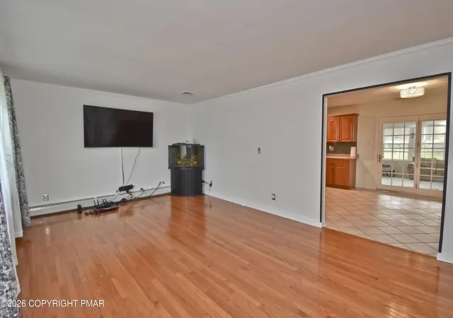 Photo 3 of Single family home for sale at 2095 Pleasant View Dr, Stroudsburg, PA 18360 | MLS# PM-143175 | Listing updated on 2026-09-29