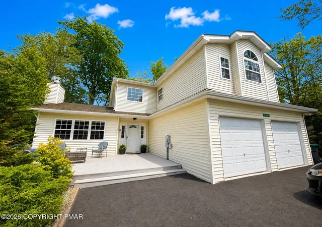Photo 4 of Single family home for sale at 113 St Regis Walk, Tobyhanna, PA 18466 | MLS# PM-142967 | Listing updated on 2026-07-30