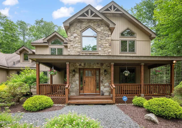 Photo 3 of Sale Pending at 171 Leatherstocking Ln, Pocono Pines, PA 18350 | MLS# PM-143028 | Listing updated on 2026-07-28