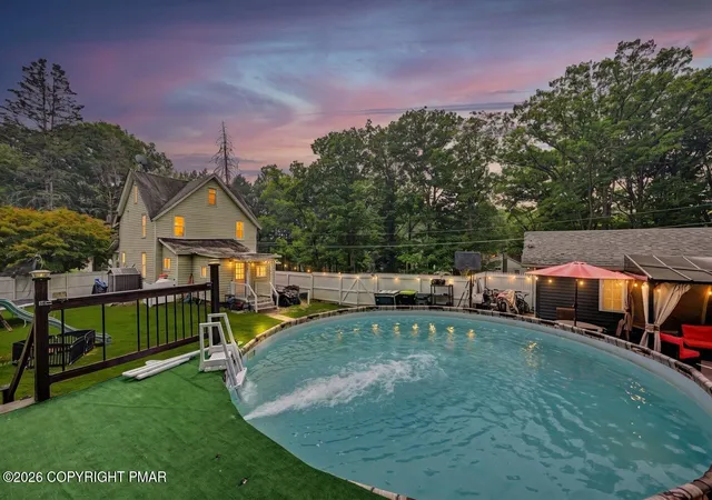 Photo 5 of Sale Pending at 98 Fairview Ave, Mount Pocono, PA 18344 | MLS# PM-143148 | Listing updated on 2026-08-30
