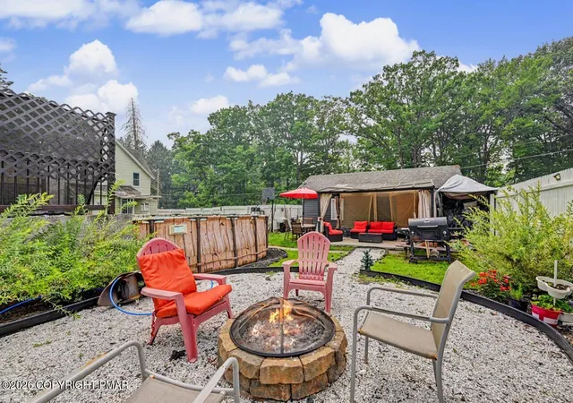 Photo 4 of Sale Pending at 98 Fairview Ave, Mount Pocono, PA 18344 | MLS# PM-143148 | Listing updated on 2026-08-30