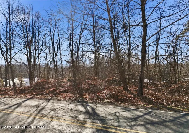 1st image of 102 Edgemont Rd, Stroudsburg, PA 18360 | MLS# PM-142975