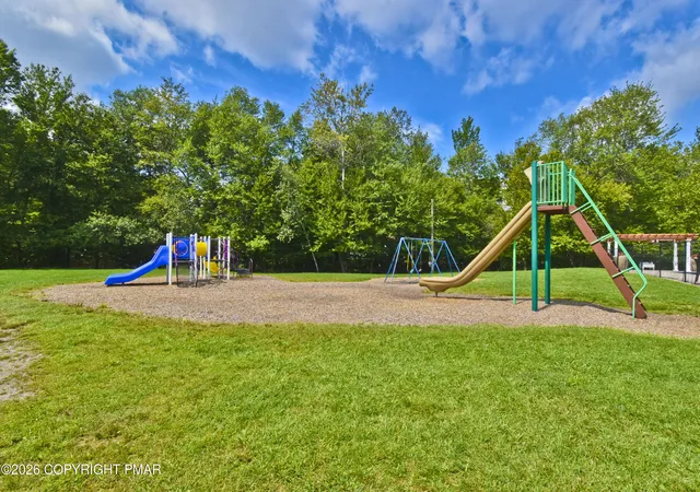 Photo 33 of Sale Pending at 1843 Shadyside Dr, Tobyhanna, PA 18466 | MLS# PM-143811 | Listing updated on 2026-08-13