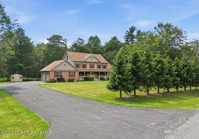 Photo 2 of Single family home for sale at 138 Scenic Dr, Blakeslee, PA 18610 | MLS# PM-143065 | Listing updated on 2026-09-04