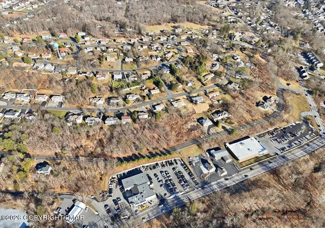 16th image of 101 Edgemont Rd, Stroudsburg, PA 18360 | MLS# PM-142999