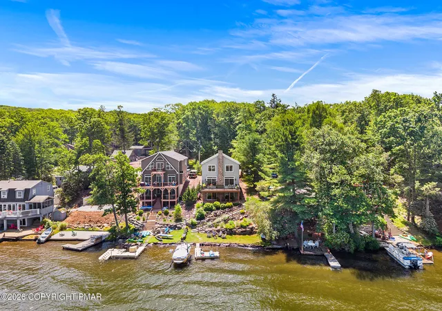 Photo 3 of Single family home for sale at 116 S Lake Dr, Lake Harmony, PA 18624 | MLS# PM-143073 | Listing updated on 2026-07-31