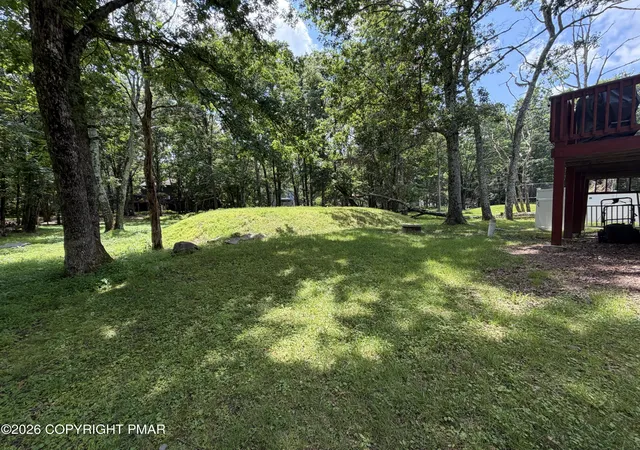 Photo 5 of Single family home for sale at 4469 Pine Ridge Dr W, Bushkill, PA 18324 | MLS# PM-143021 | Listing updated on 2026-08-16