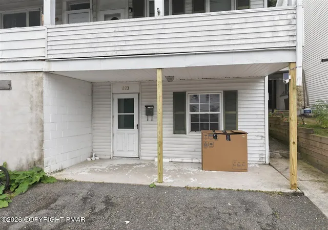 Photo 2 of Single family home for sale at 223 W High St, Nesquehoning, PA 18240 | MLS# PM-143577 | Listing updated on 2026-09-06